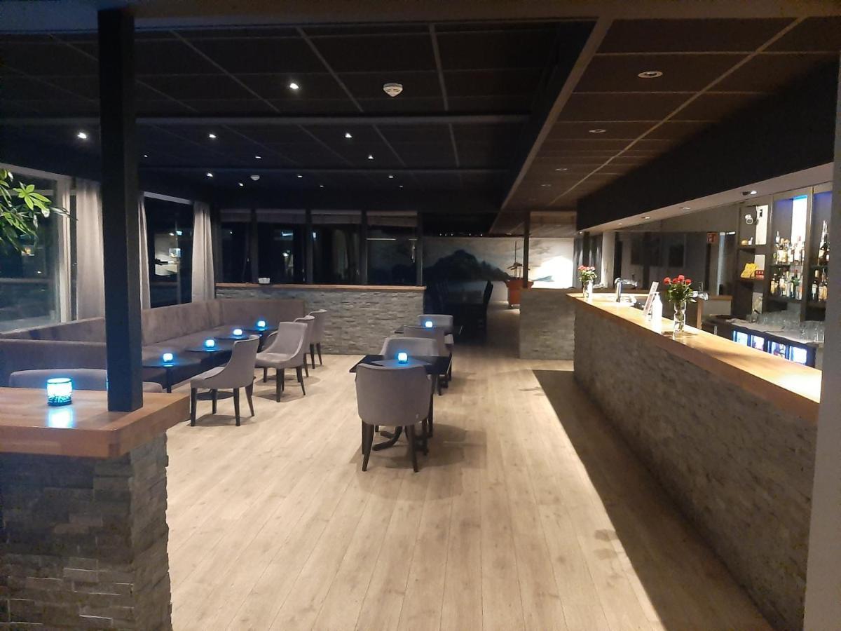 Bremanger Fjord Hotell Svelgen Bagian luar foto