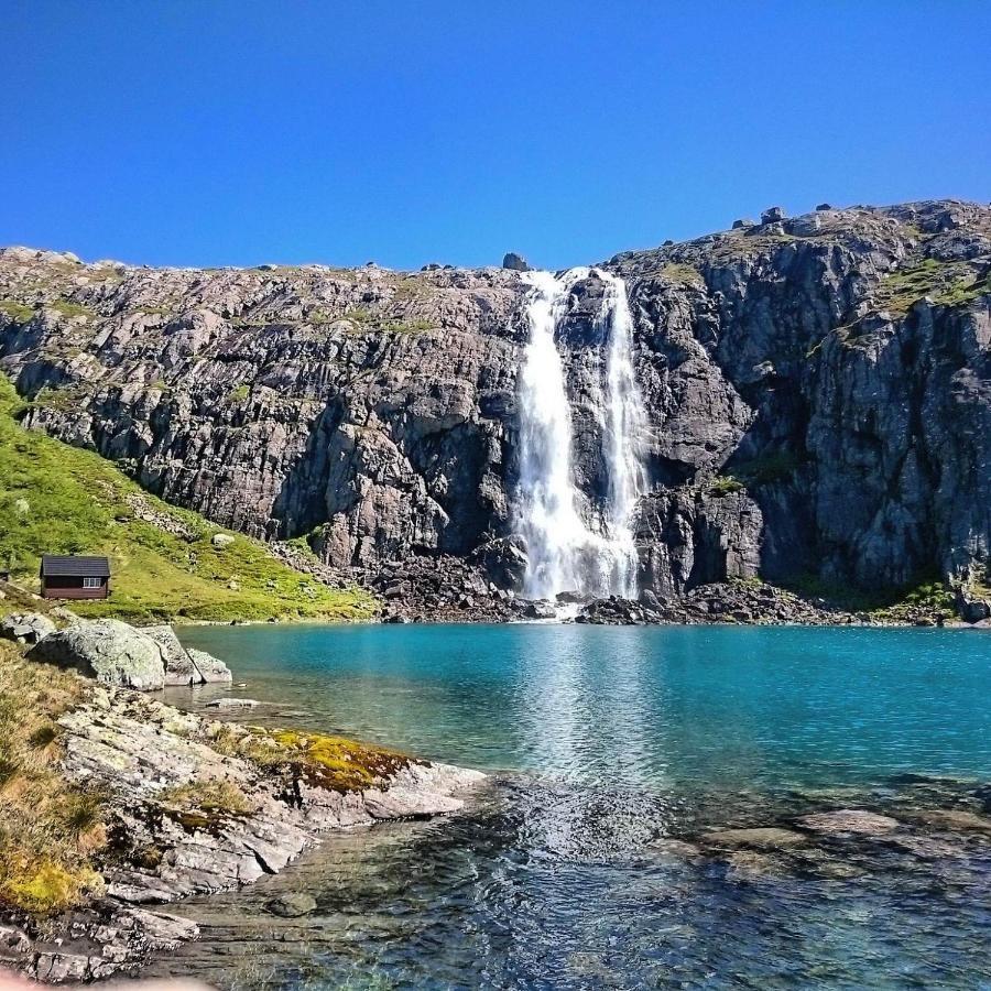 Bremanger Fjord Hotell Svelgen Bagian luar foto
